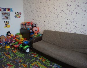 Appartement 3 chambres à vendre dans Floresti