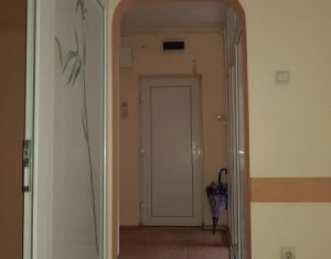 Bureau à louer dans Cluj-napoca, zone Centru