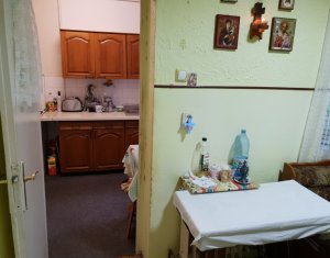 Appartement 3 chambres à vendre dans Cluj-napoca, zone Manastur