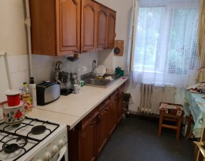 Appartement 3 chambres à vendre dans Cluj-napoca, zone Manastur