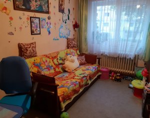 Appartement 3 chambres à vendre dans Cluj-napoca, zone Manastur
