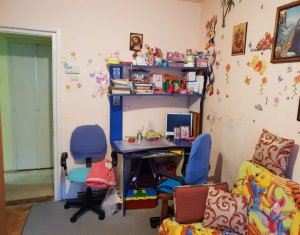 Appartement 3 chambres à vendre dans Cluj-napoca, zone Manastur