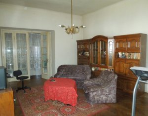 Appartement 3 chambres à vendre dans Cluj-napoca, zone Centru