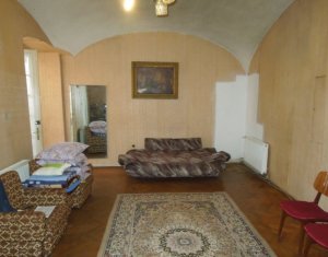 Appartement 3 chambres à vendre dans Cluj-napoca, zone Centru