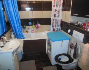 Appartement 3 chambres à vendre dans Floresti