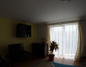 Maison 4 chambres à louer dans Cluj-napoca, zone Europa