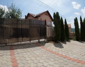 Maison 4 chambres à louer dans Cluj-napoca, zone Europa