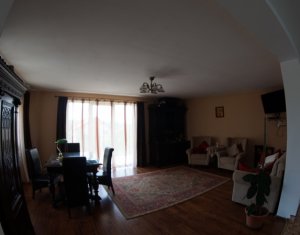 Maison 4 chambres à louer dans Cluj-napoca, zone Europa