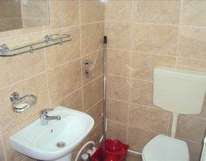 Espace Commercial à louer dans Cluj-napoca, zone Marasti