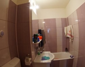 Appartement 4 chambres à vendre dans Cluj-napoca, zone Manastur