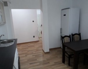 Appartement 3 chambres à vendre dans Cluj-napoca, zone Manastur