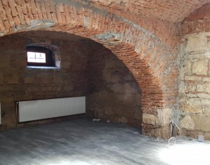 Iroda kiadó on Cluj-napoca, Zóna Centru