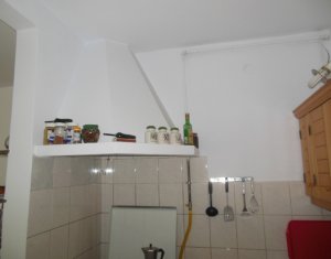 Ház 6 szobák eladó on Floresti