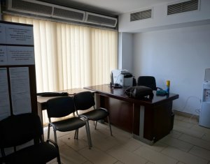 Bureau à louer dans Floresti