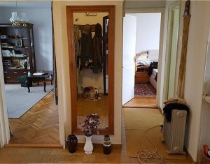 Appartement 3 chambres à vendre dans Cluj-napoca, zone Manastur