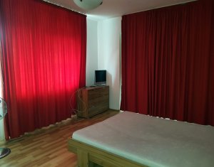 Appartement 4 chambres à vendre dans Cluj-napoca, zone Andrei Muresanu