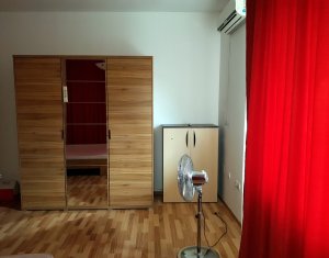 Appartement 4 chambres à vendre dans Cluj-napoca, zone Andrei Muresanu