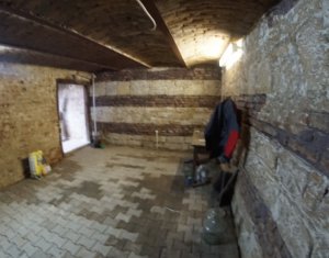 Bureau à louer dans Cluj-napoca, zone Centru