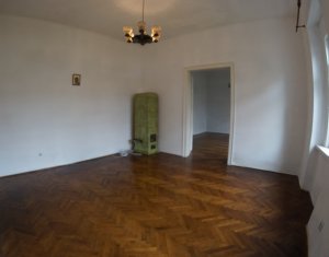 Bureau à louer dans Cluj-napoca, zone Centru