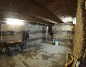 Bureau à louer dans Cluj-napoca, zone Centru
