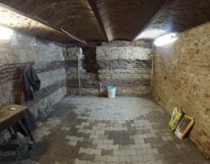 Bureau à louer dans Cluj-napoca, zone Centru