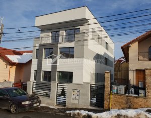 , 470m2 dans Cluj-napoca, zone Andrei Muresanu