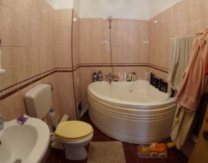Appartement 3 chambres à vendre dans Cluj-napoca, zone Marasti