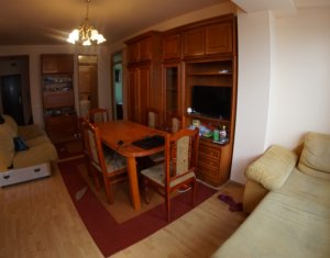 Appartement 3 chambres à vendre dans Cluj-napoca, zone Marasti