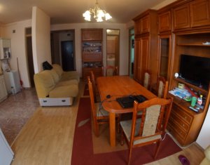 Appartement 3 chambres à vendre dans Cluj-napoca, zone Marasti