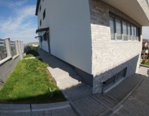 Ház 4 szobák eladó on Cluj-napoca, Zóna Manastur