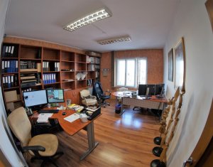 Espace Commercial à vendre dans Cluj-napoca, zone Andrei Muresanu