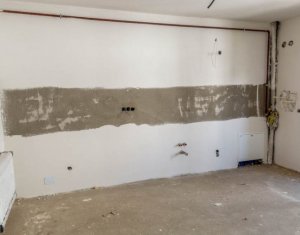 Appartement 3 chambres à vendre dans Floresti