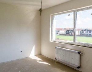 Appartement 3 chambres à vendre dans Floresti
