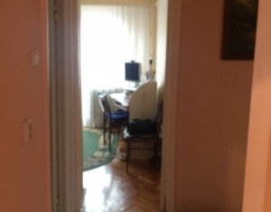 Lakás 5 szobák eladó on Cluj-napoca, Zóna Manastur