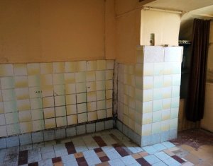 Ház 4 szobák eladó on Cluj-napoca, Zóna Dambul Rotund