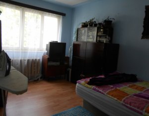 Lakás 4 szobák eladó on Cluj-napoca, Zóna Manastur
