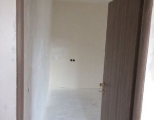 Lakás 3 szobák eladó on Floresti