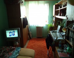 Appartement 4 chambres à vendre dans Cluj-napoca, zone Manastur
