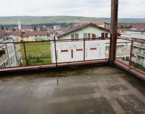 Appartement 3 chambres à vendre dans Floresti