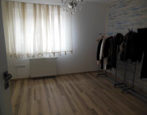 Maison 5 chambres à louer dans Cluj-napoca, zone Manastur