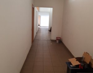 Bureau à louer dans Cluj-napoca, zone Gara