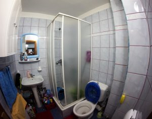 Appartement 4 chambres à vendre dans Cluj-napoca, zone Manastur