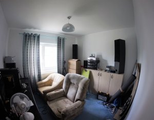 Appartement 4 chambres à vendre dans Cluj-napoca, zone Manastur
