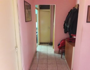 Appartement 4 chambres à vendre dans Cluj-napoca, zone Manastur