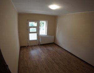 Appartement 3 chambres à vendre dans Cluj-napoca, zone Manastur