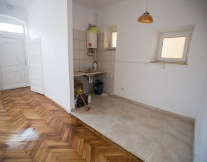 Iroda kiadó on Cluj-napoca, Zóna Centru