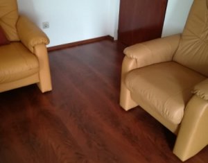Lakás 2 szobák eladó on Floresti