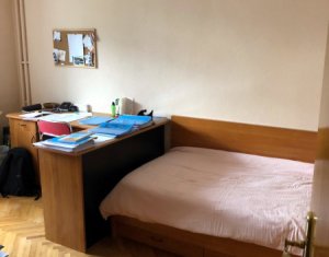 Lakás 4 szobák kiadó on Cluj-napoca, Zóna Manastur
