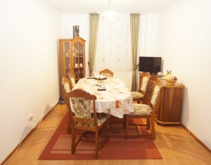 Lakás 4 szobák eladó on Cluj-napoca, Zóna Manastur