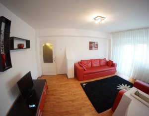 Appartement 3 chambres à louer dans Cluj-napoca, zone Centru